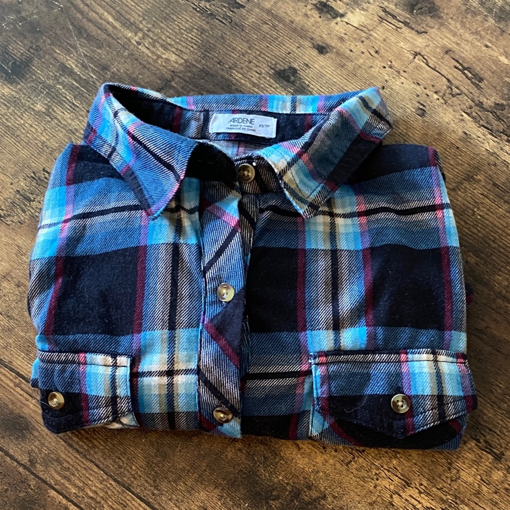 Ardene Blue Plaid Button-Up Shirt